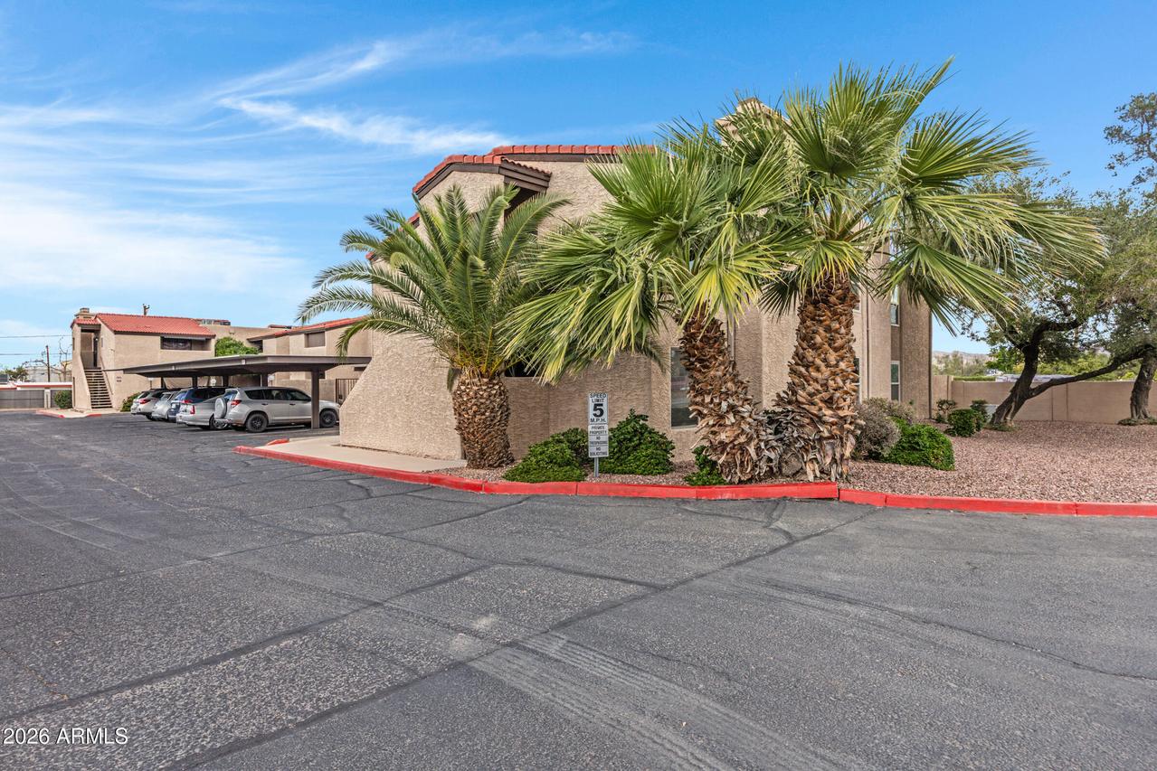 2320 N 52nd St. #115, Phoenix, AZ 85008
