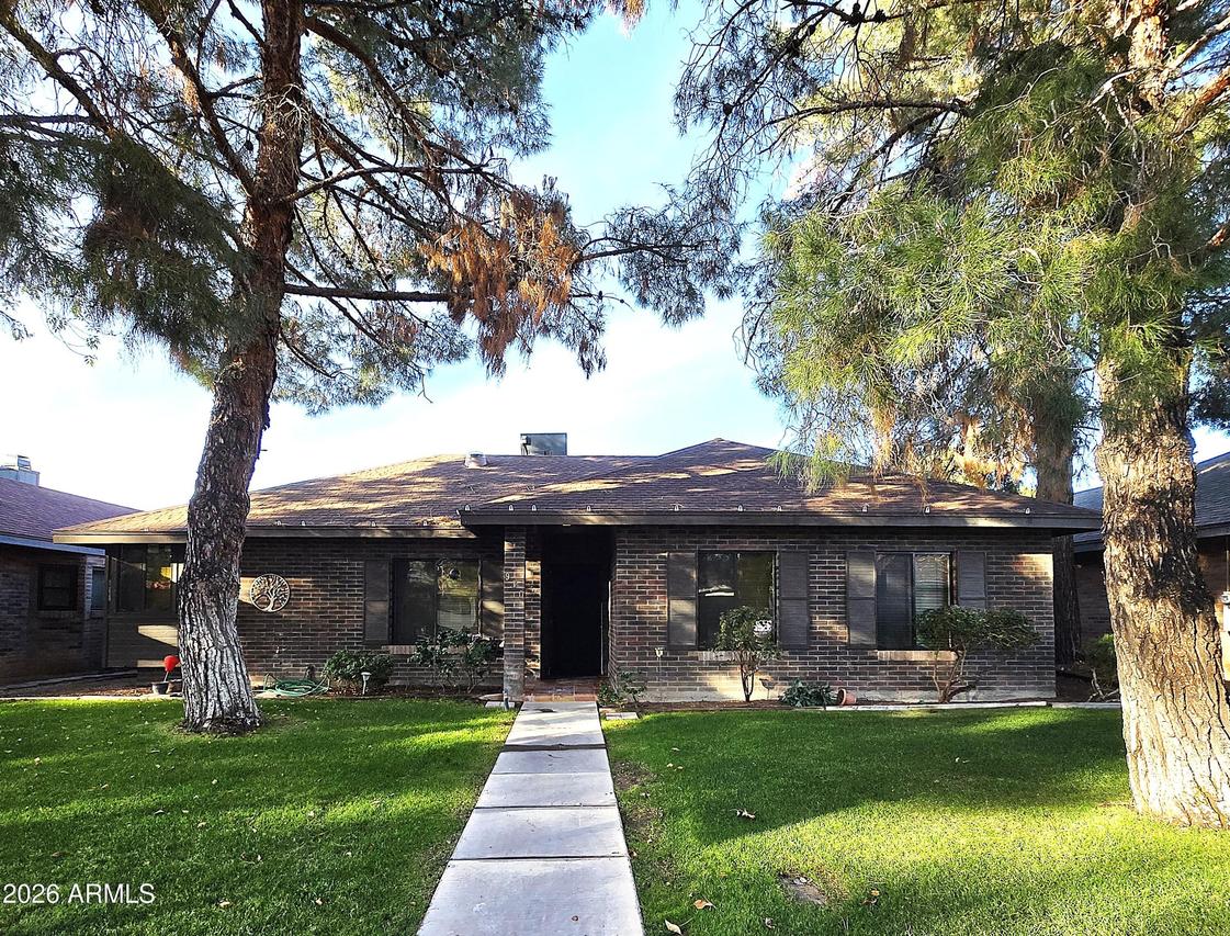 930 E Page St., Gilbert, AZ 85234