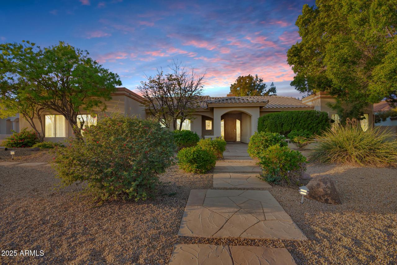 3342 E Suncrest Ct., Phoenix, AZ 85044