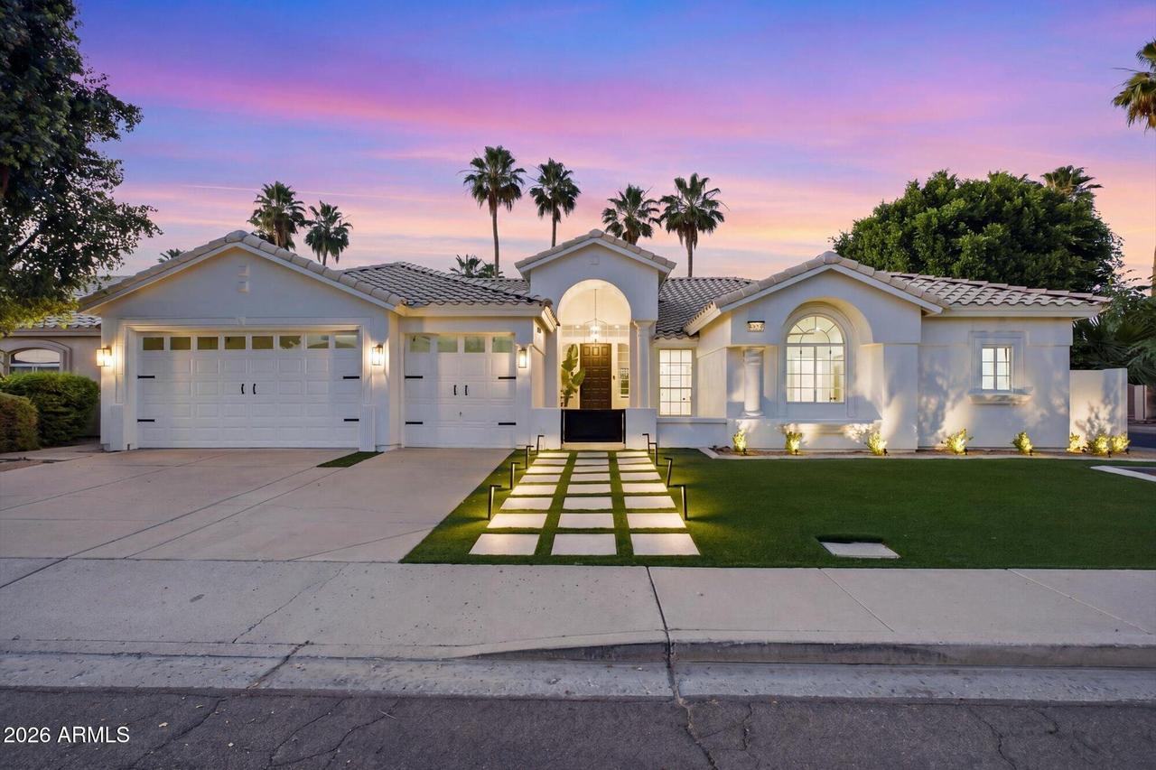 8876 E Surrey Ave., Scottsdale, AZ 85260