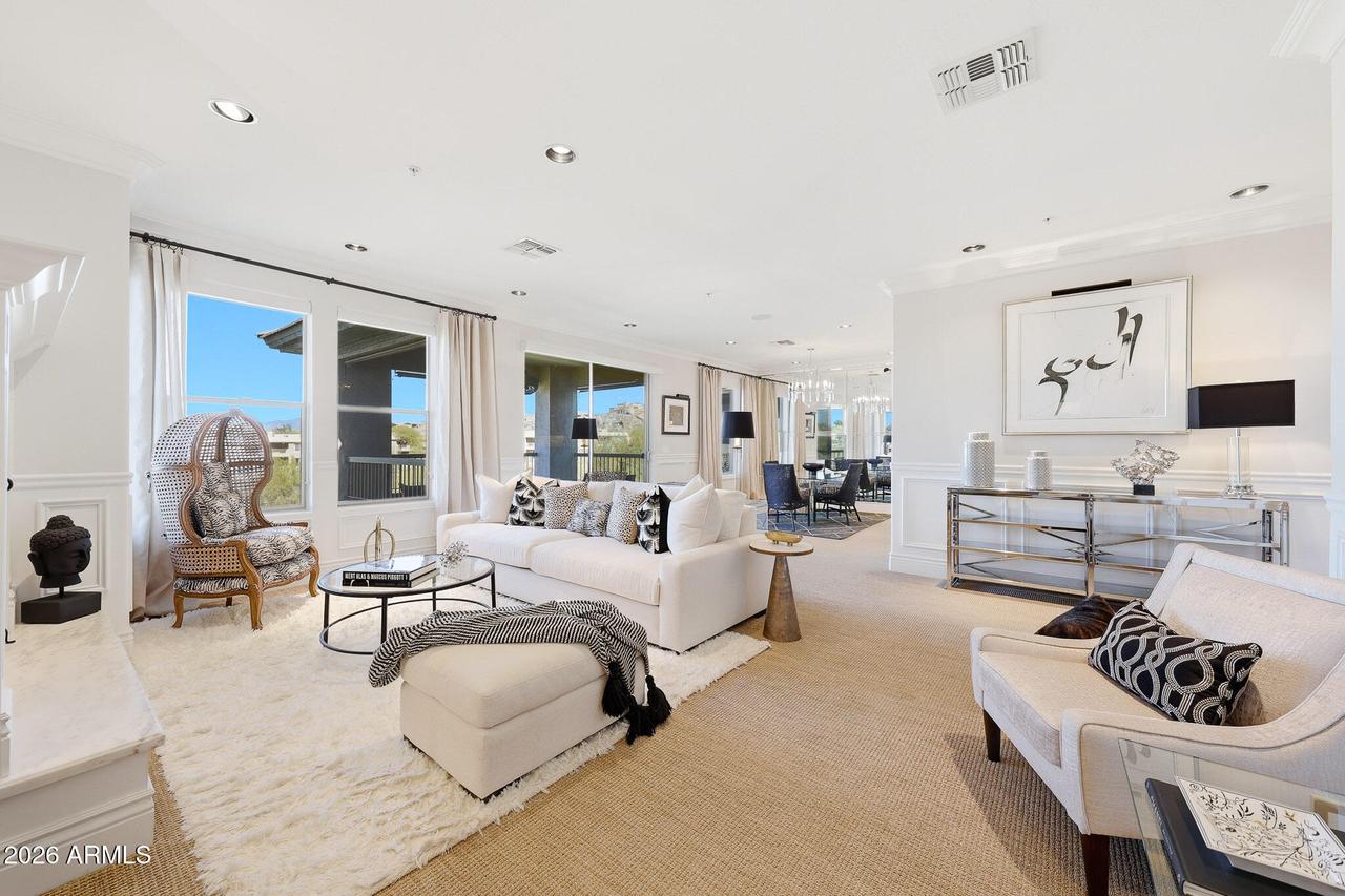 10260 E White Feather Ln. #2016, Scottsdale, AZ 85262