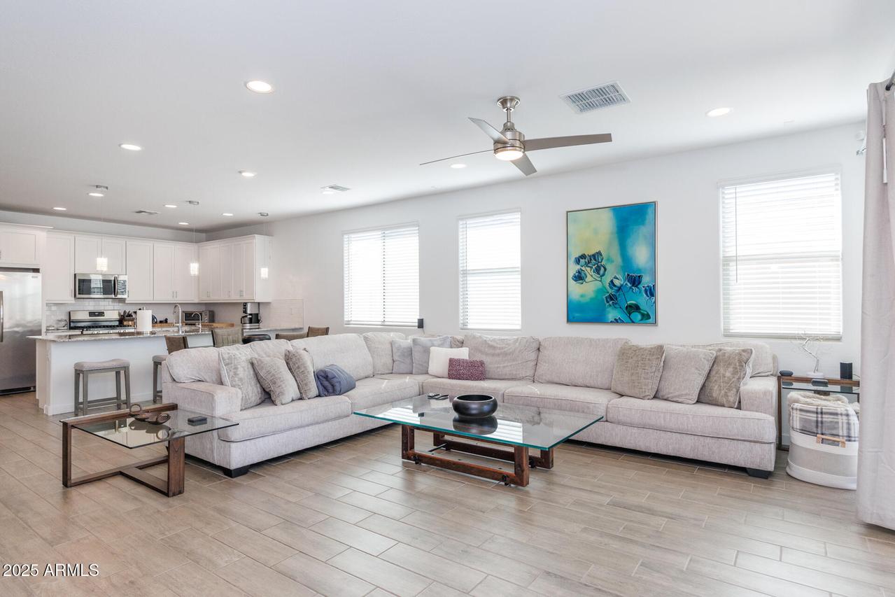 2561 N Casa Grande Ave., Casa Grande, AZ 85122