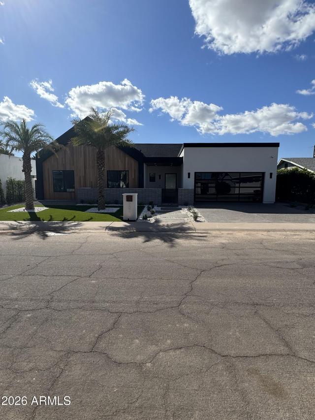 8525 E Indianola Ave., Scottsdale, AZ 85251