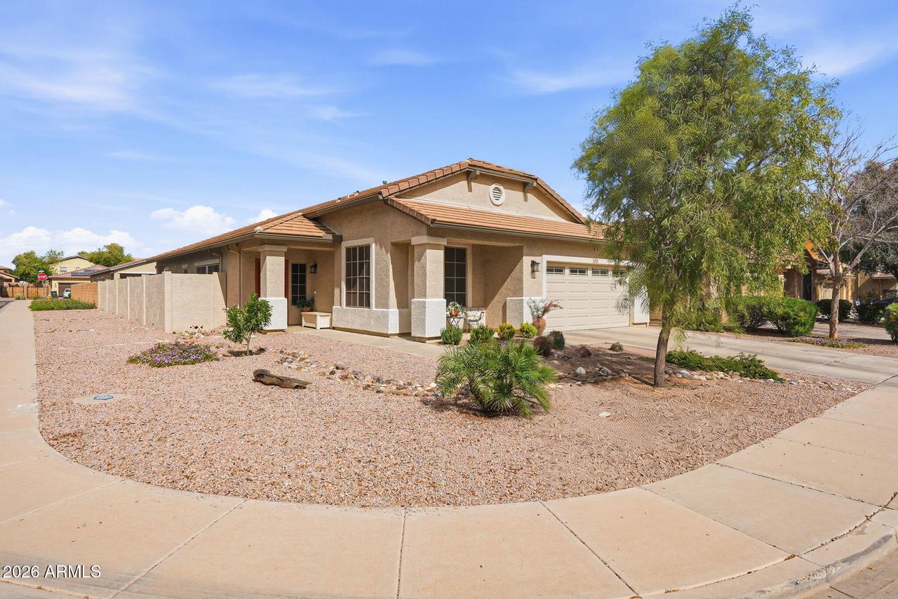 332 W Seven Seas Dr., Casa Grande, AZ 85122