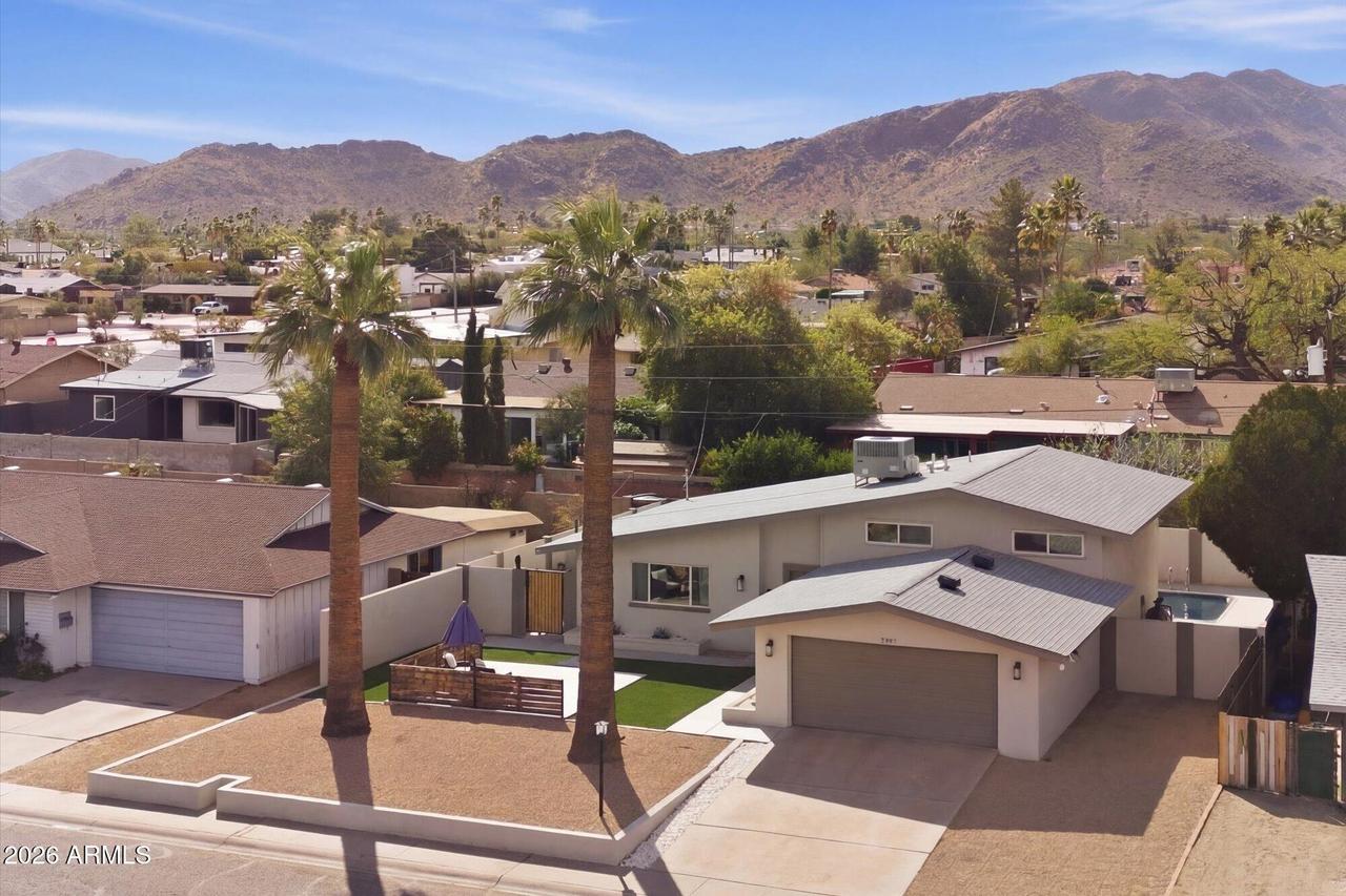 3929 E Mercer Ln., Phoenix, AZ 85028