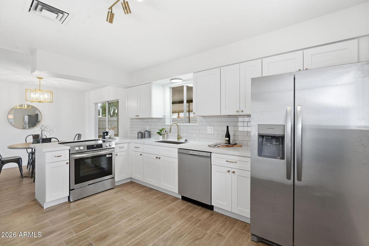1427 S Delaware Dr., Apache Junction, AZ 85120