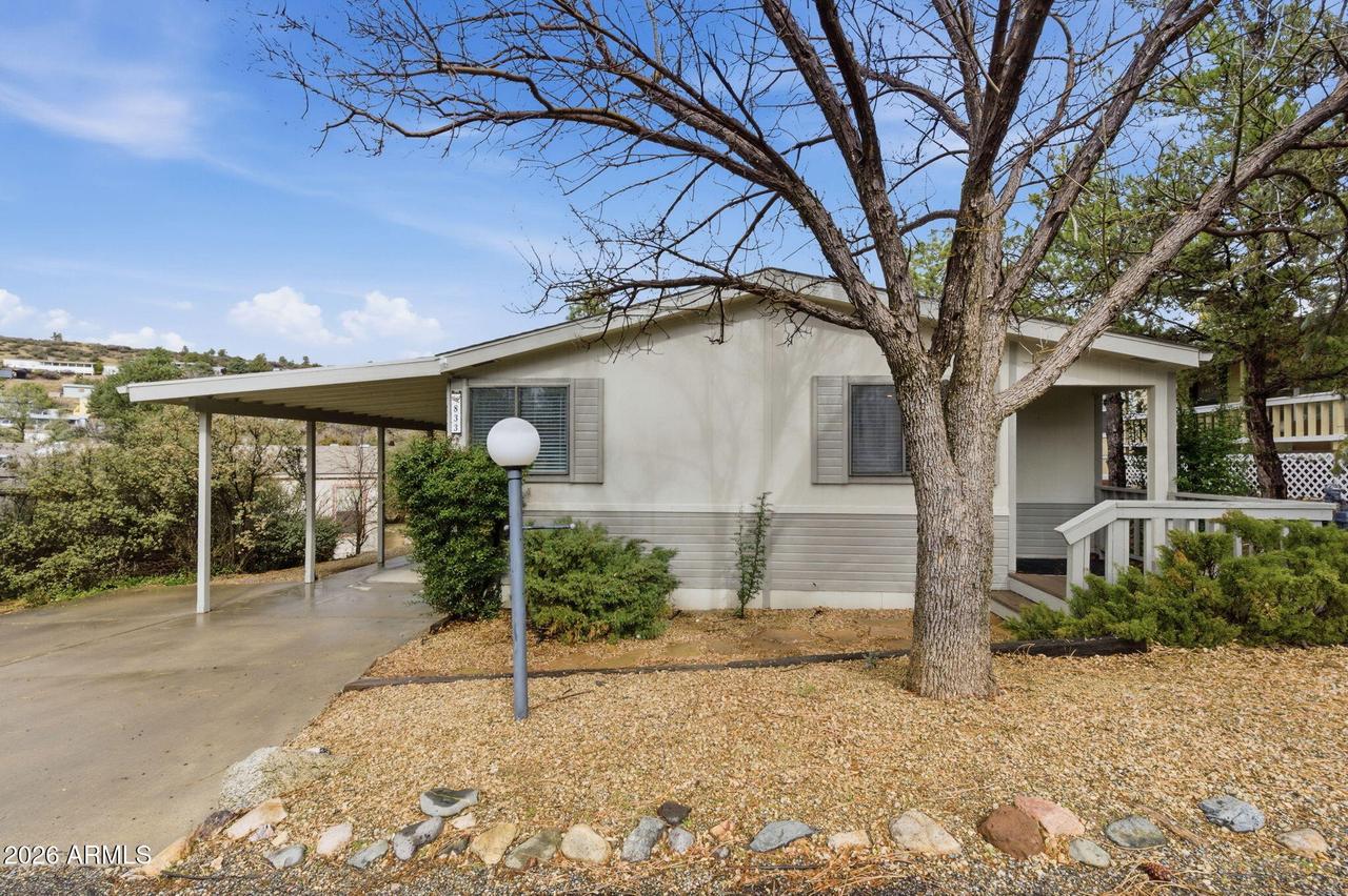 833 Glade Dr., Prescott, AZ 86301
