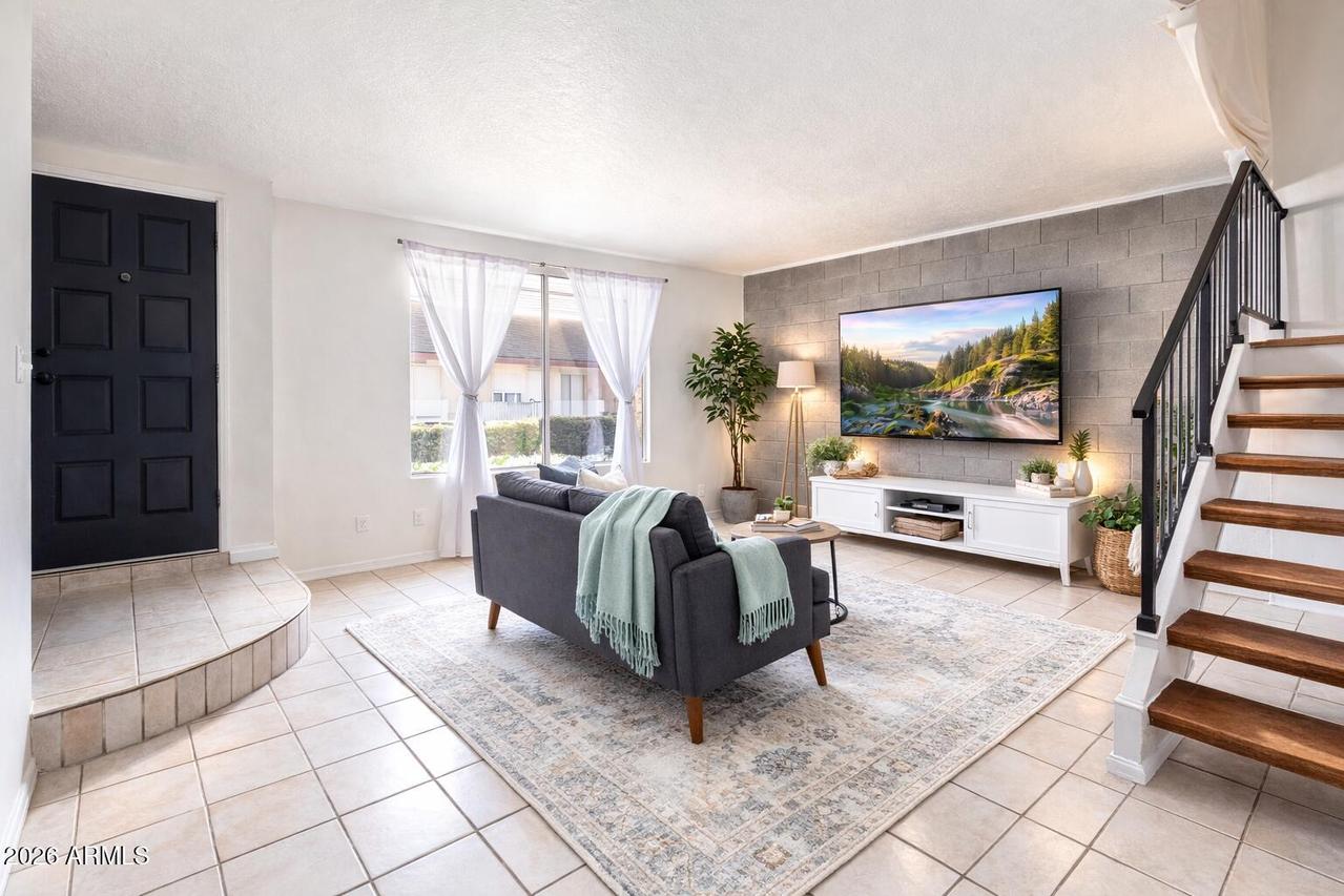 4811 S Birch St., Tempe, AZ 85282