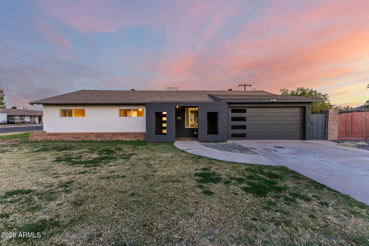 4641 N 14th Ave., Phoenix, AZ 85013