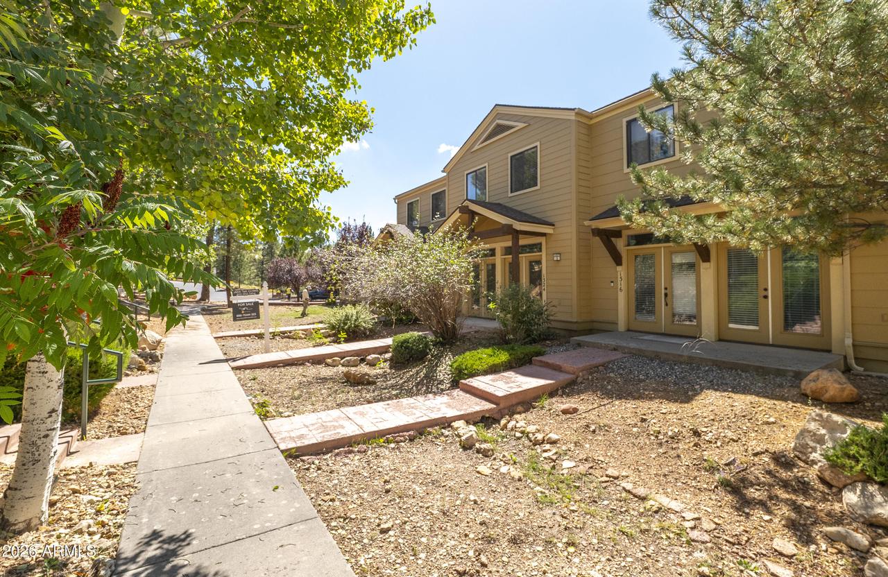 1324 E Chubs Way, Flagstaff, AZ 86001