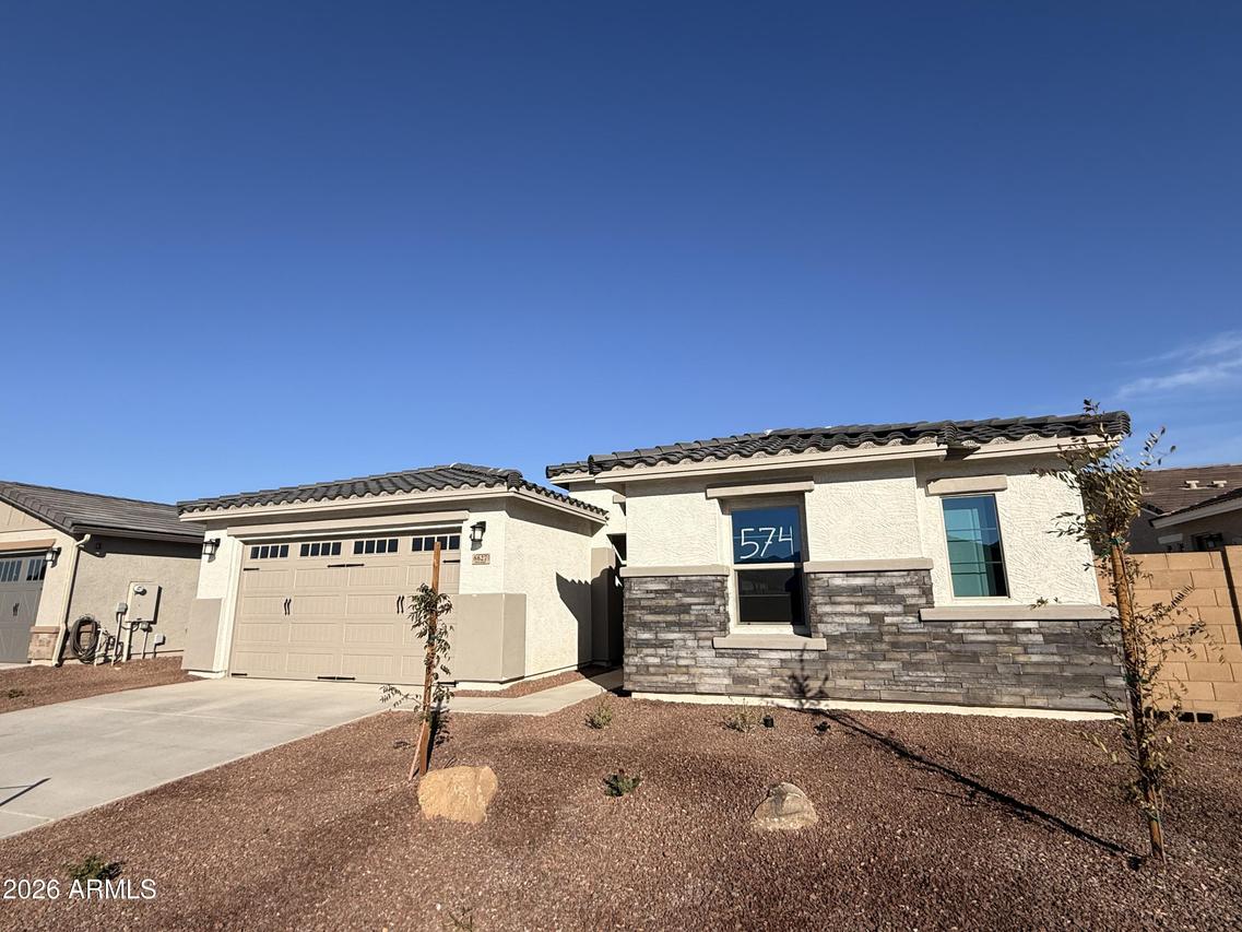8627 N 176th Ln., Waddell, AZ 85355