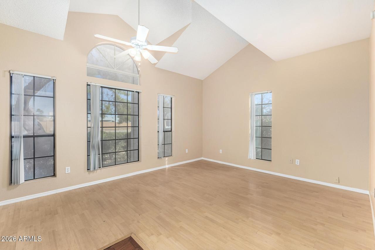 8888 N 47th Ave. #141, Glendale, AZ 85302