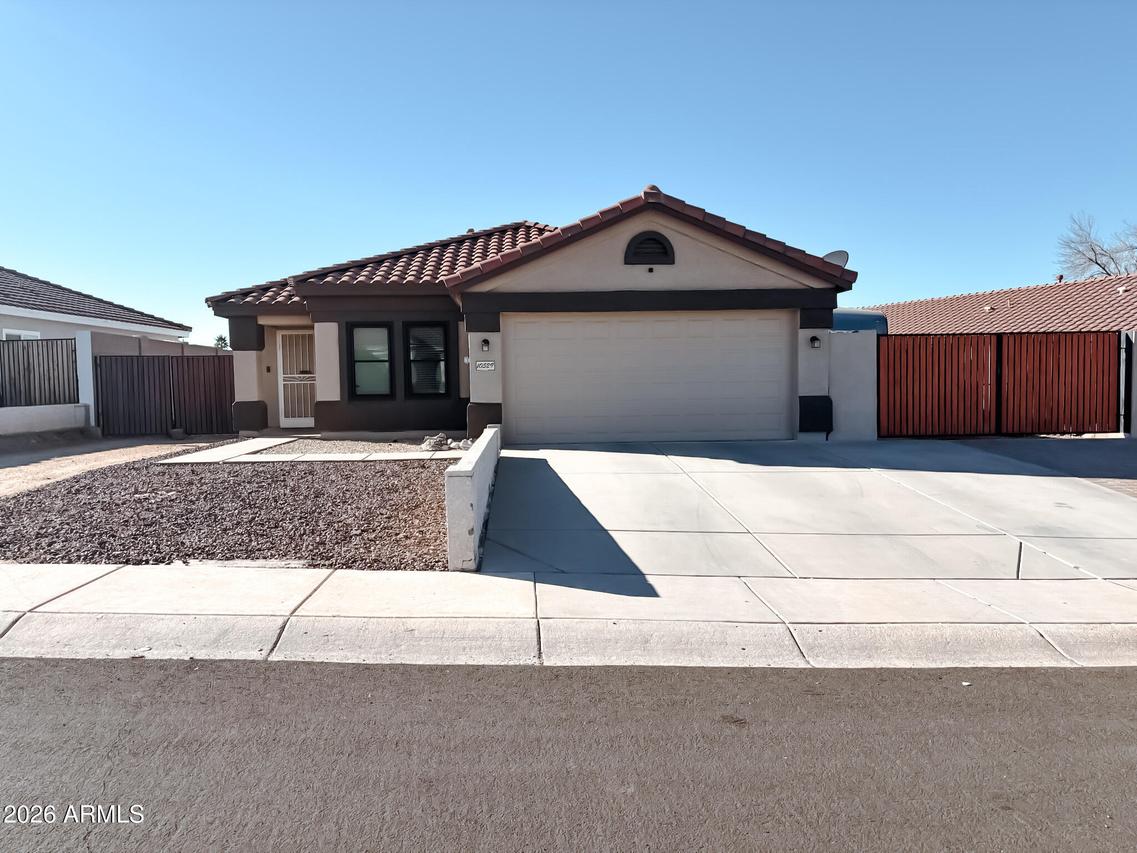 10529 W Robin Ln., Peoria, AZ 85383