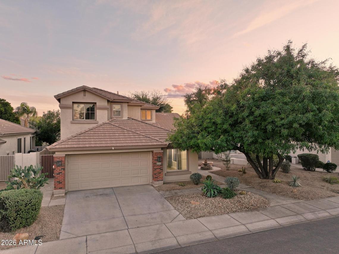 563 E Krista Way, Tempe, AZ 85284