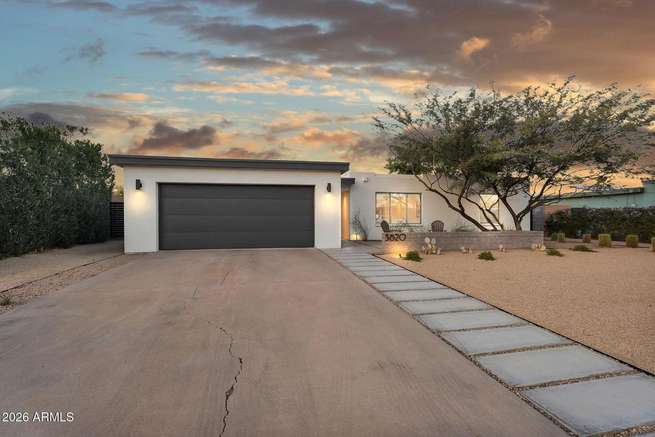 3620 E Charter Oak Rd., Phoenix, AZ 85032