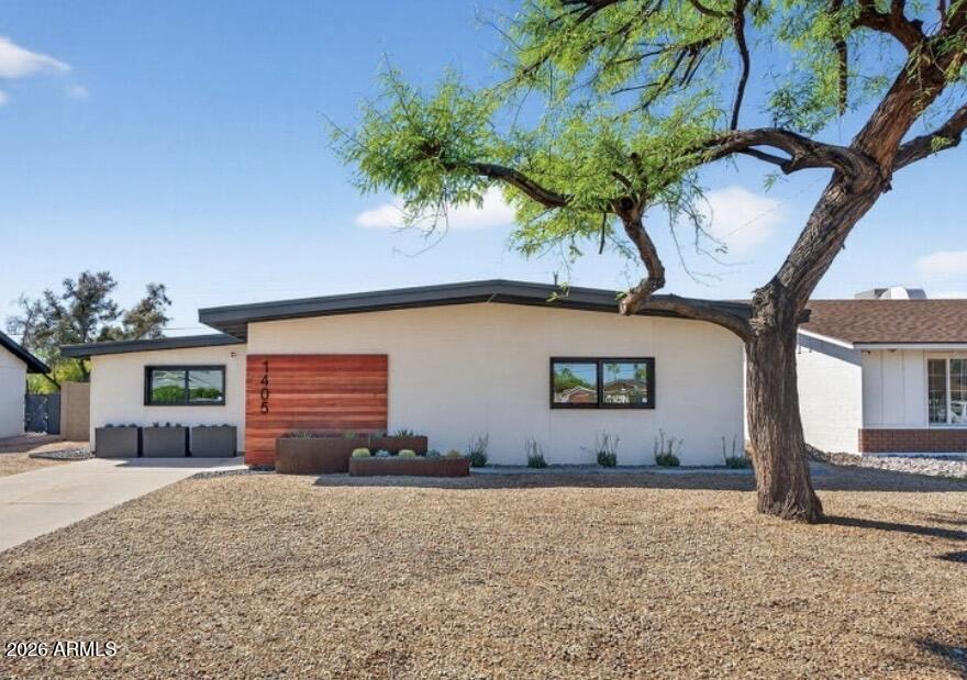 1405 E Campus Drive, Tempe, AZ 85282