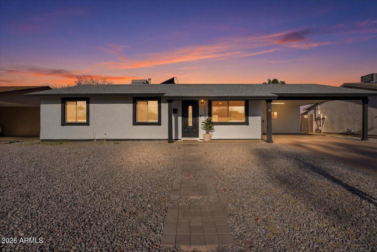 13822 N 38th Pl., Phoenix, AZ 85032