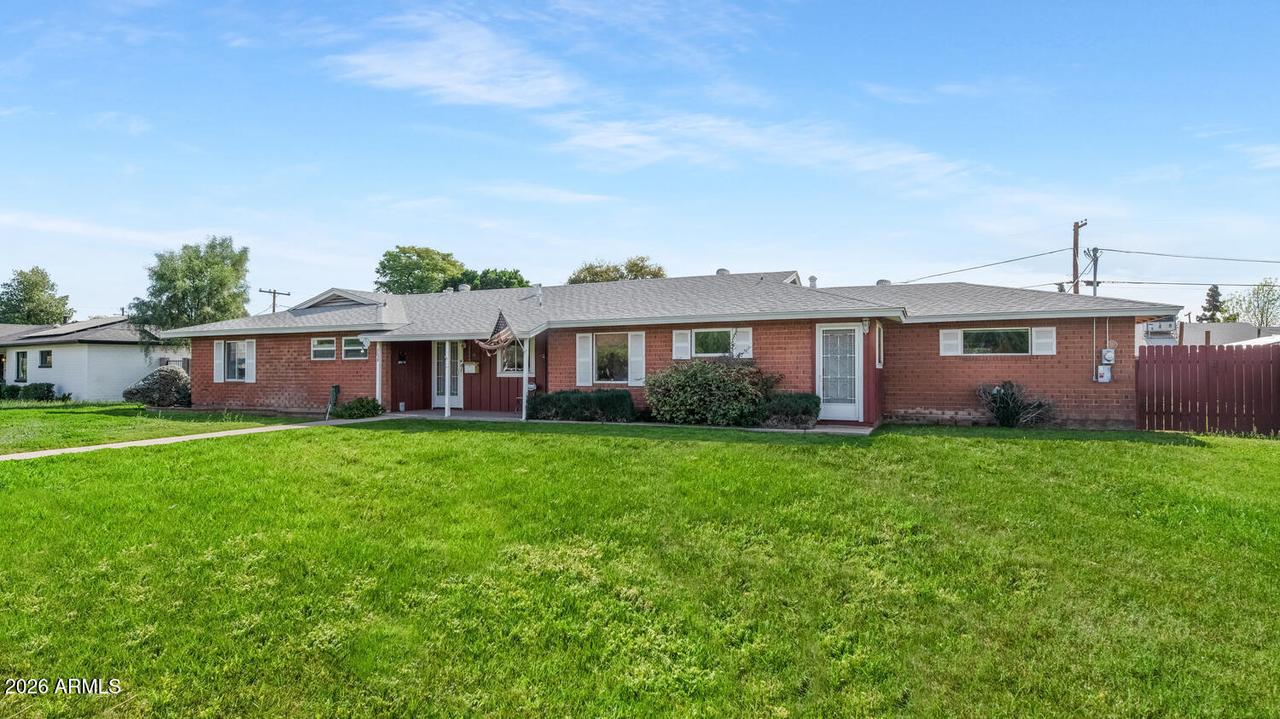 2039 W Windsor Ave., Phoenix, AZ 85009