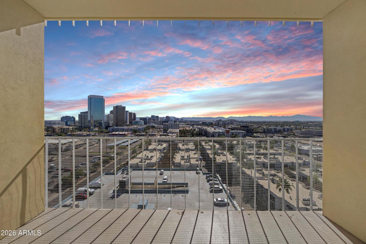 207 W Clarendon Ave. #A12, Phoenix, AZ 85013