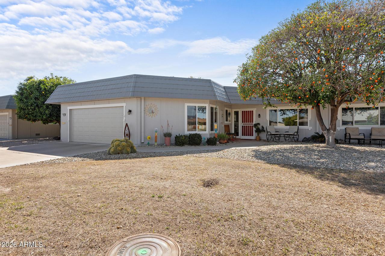 10457 W Campana Dr., Sun City, AZ 85351