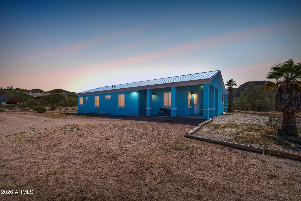 1342 S Datura Dr., Queen Valley, AZ 85118