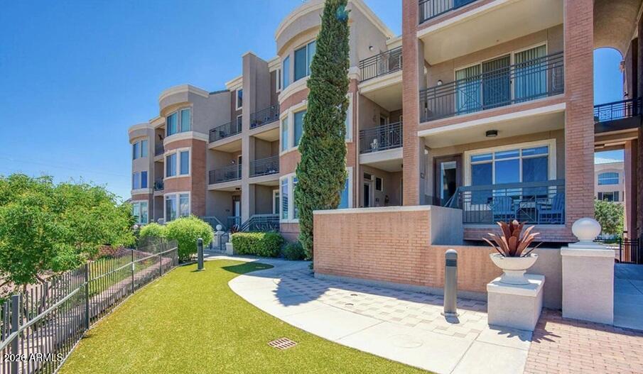 425 W Rio Salado Pkwy. #112, Tempe, AZ 85281