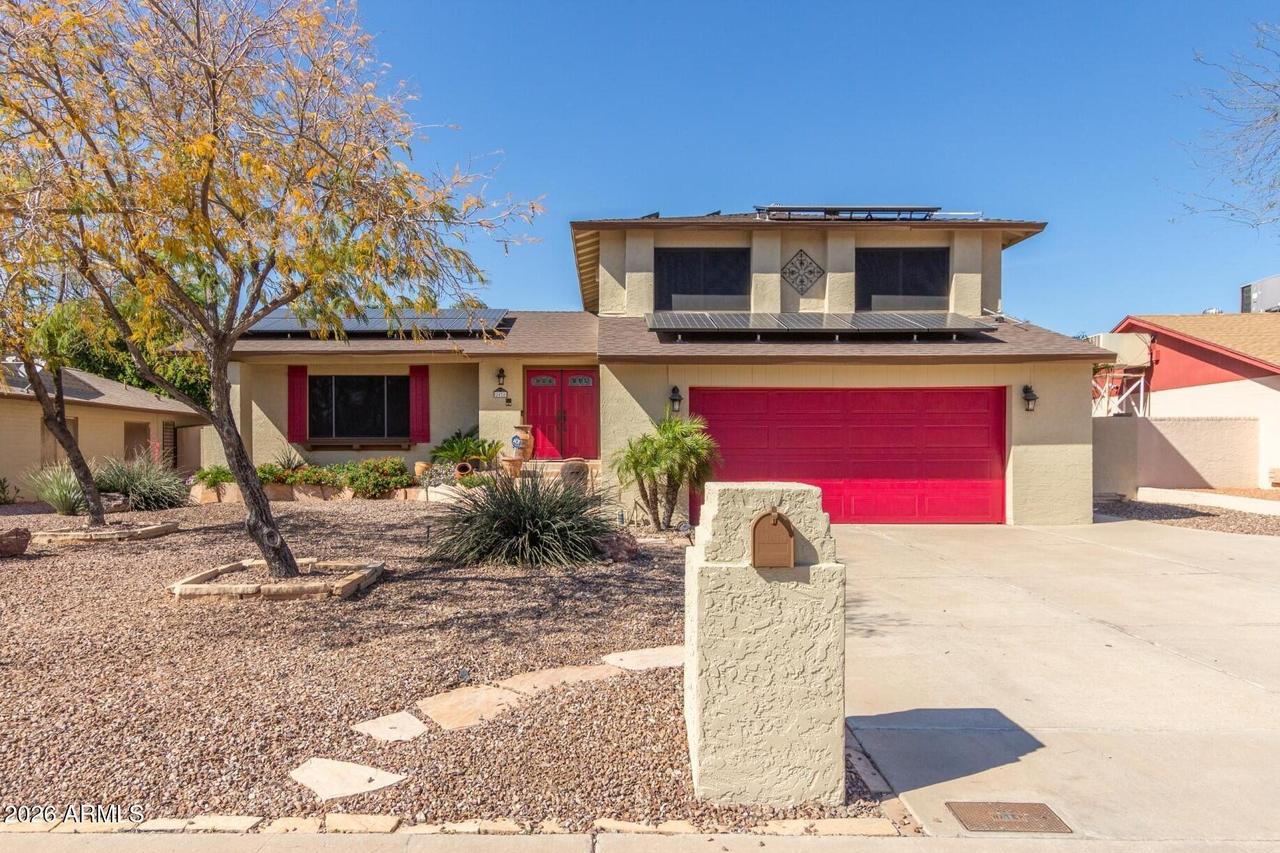 2424 W Redfield Rd., Phoenix, AZ 85023