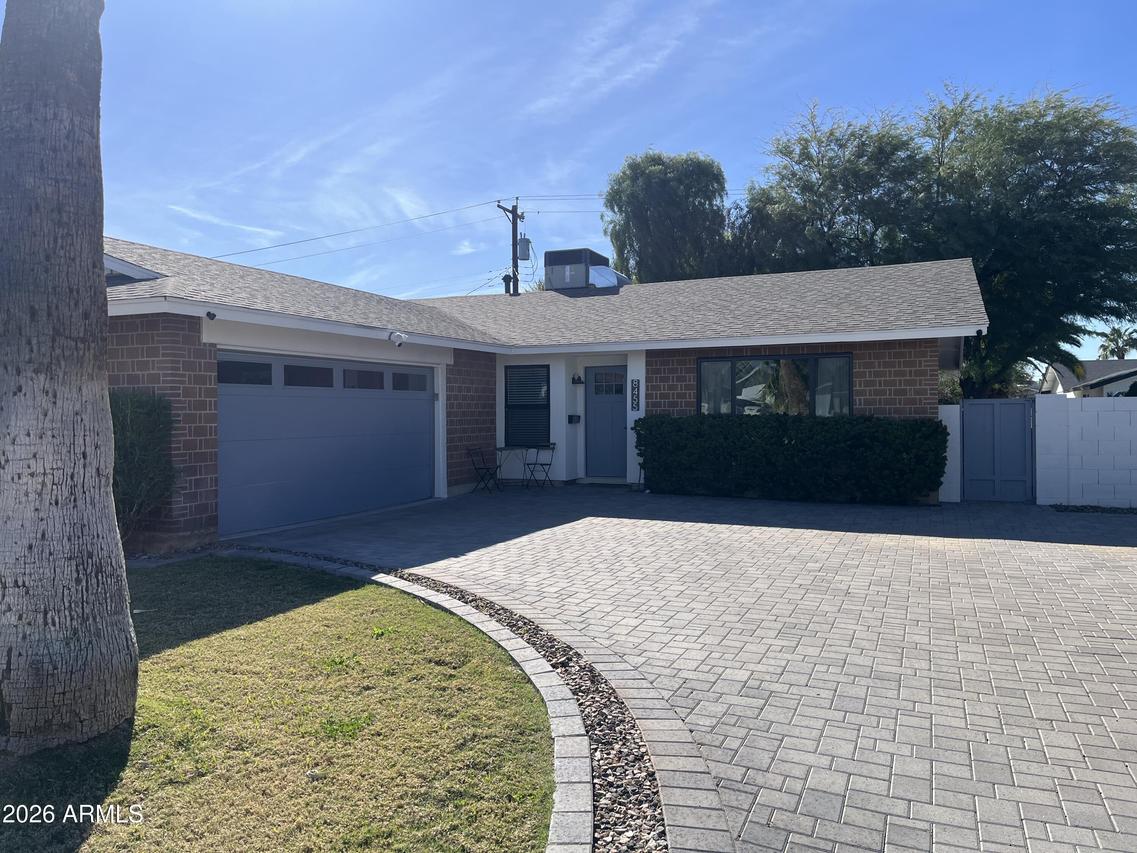 8455 E Vista Dr., Scottsdale, AZ 85250