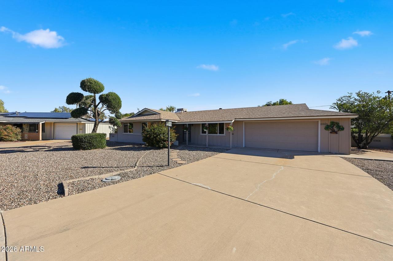 11601 N Hacienda Dr., Sun City, AZ 85351