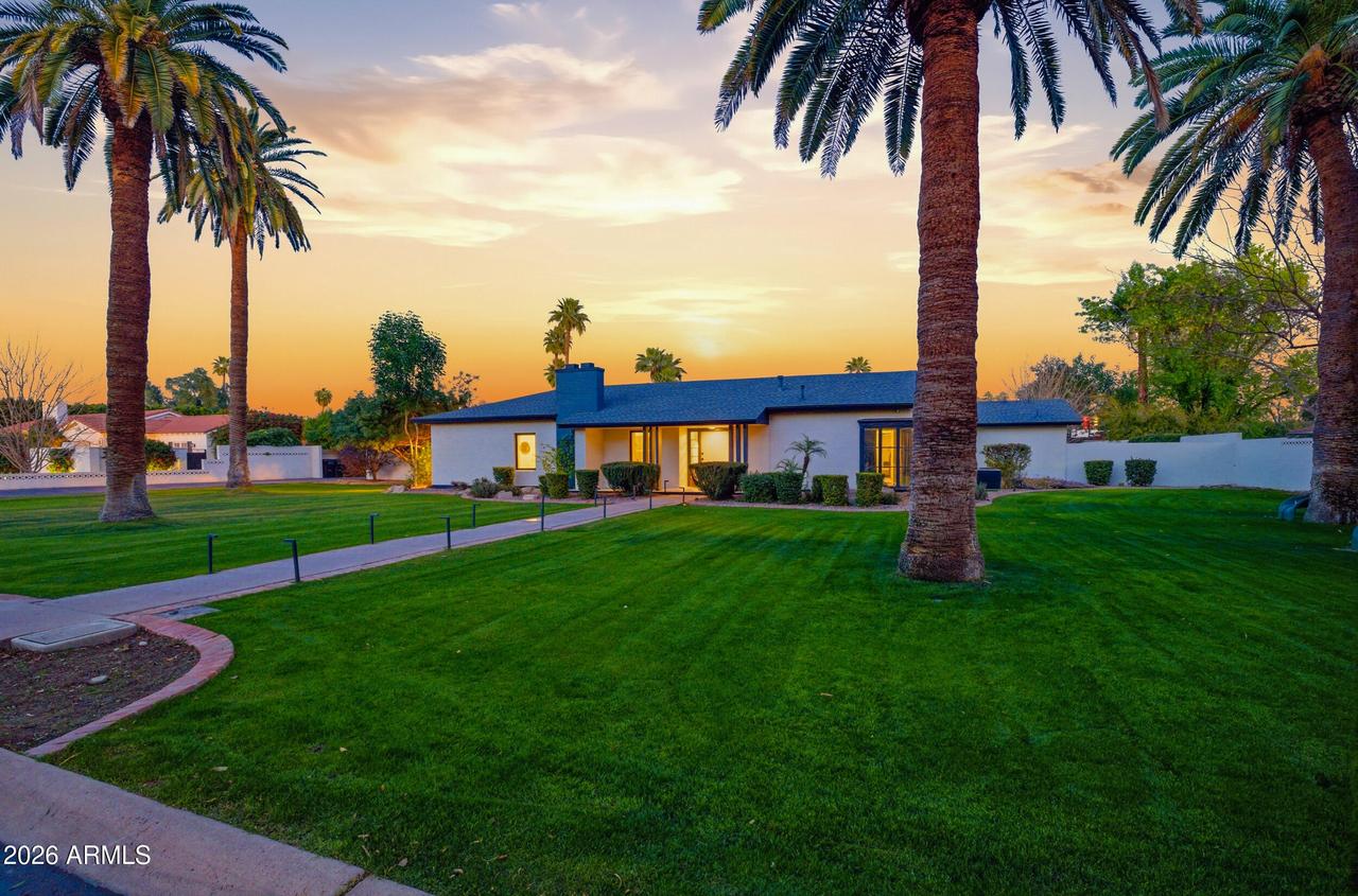 2939 N Manor Dr., Phoenix, AZ 85014