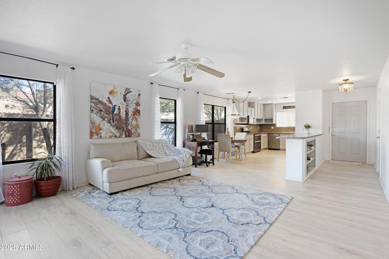 2157 E 35th Ave., Apache Junction, AZ 85119