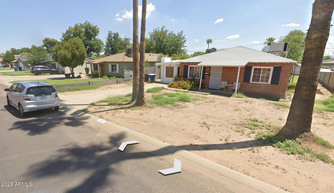 1207 E Georgia Ave., Phoenix, AZ 85014