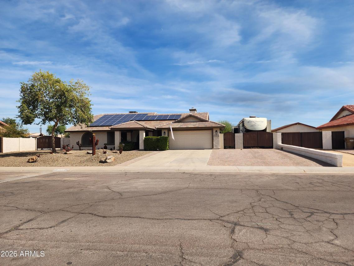 12535 N 77th Dr., Peoria, AZ 85381