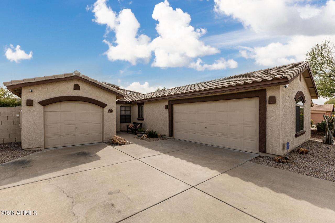 2521 W Darrel Rd., Phoenix, AZ 85041