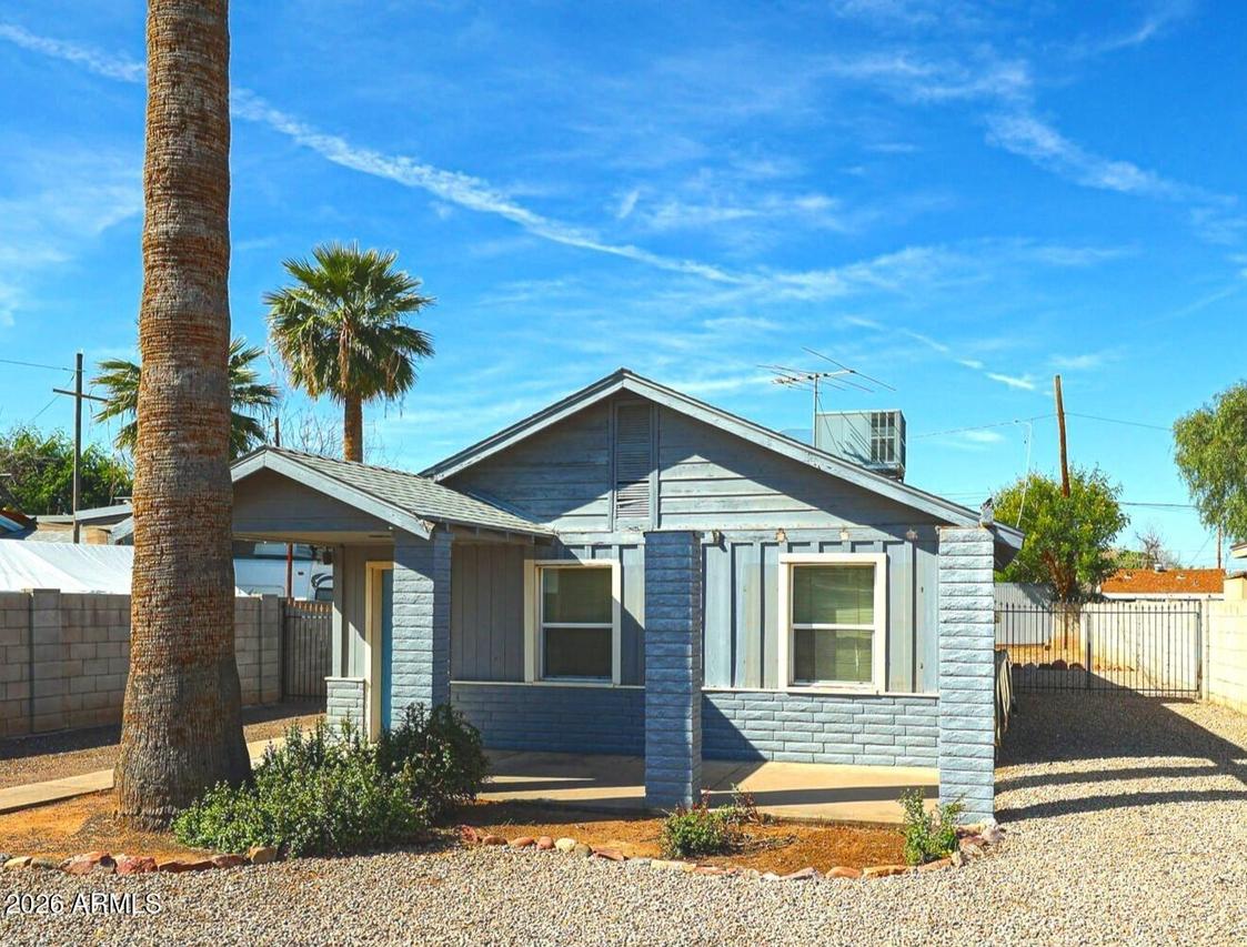 2620 N 29th St., Phoenix, AZ 85008