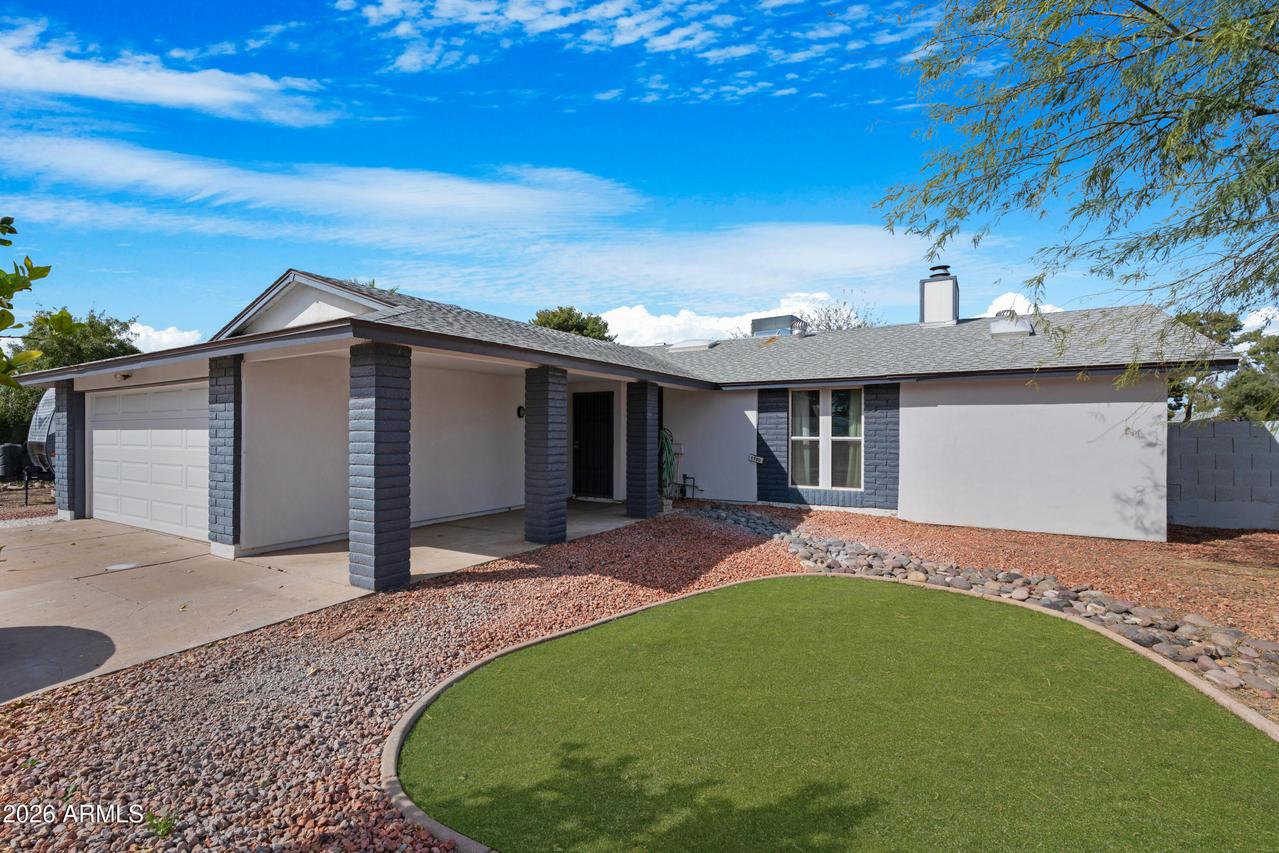 1700 W Rosal Dr., Chandler, AZ 85224