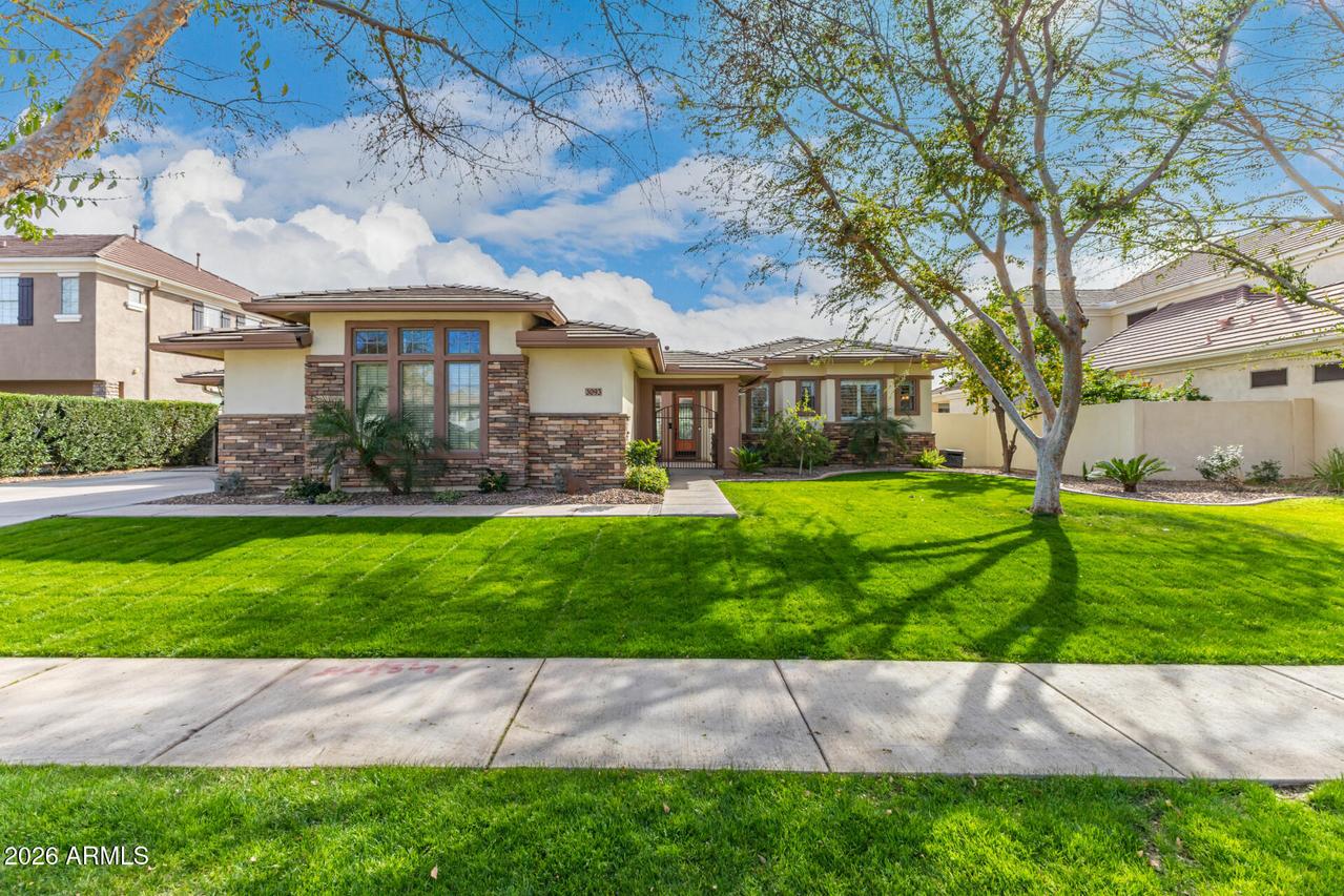 3093 E Comstock Dr., Gilbert, AZ 85296