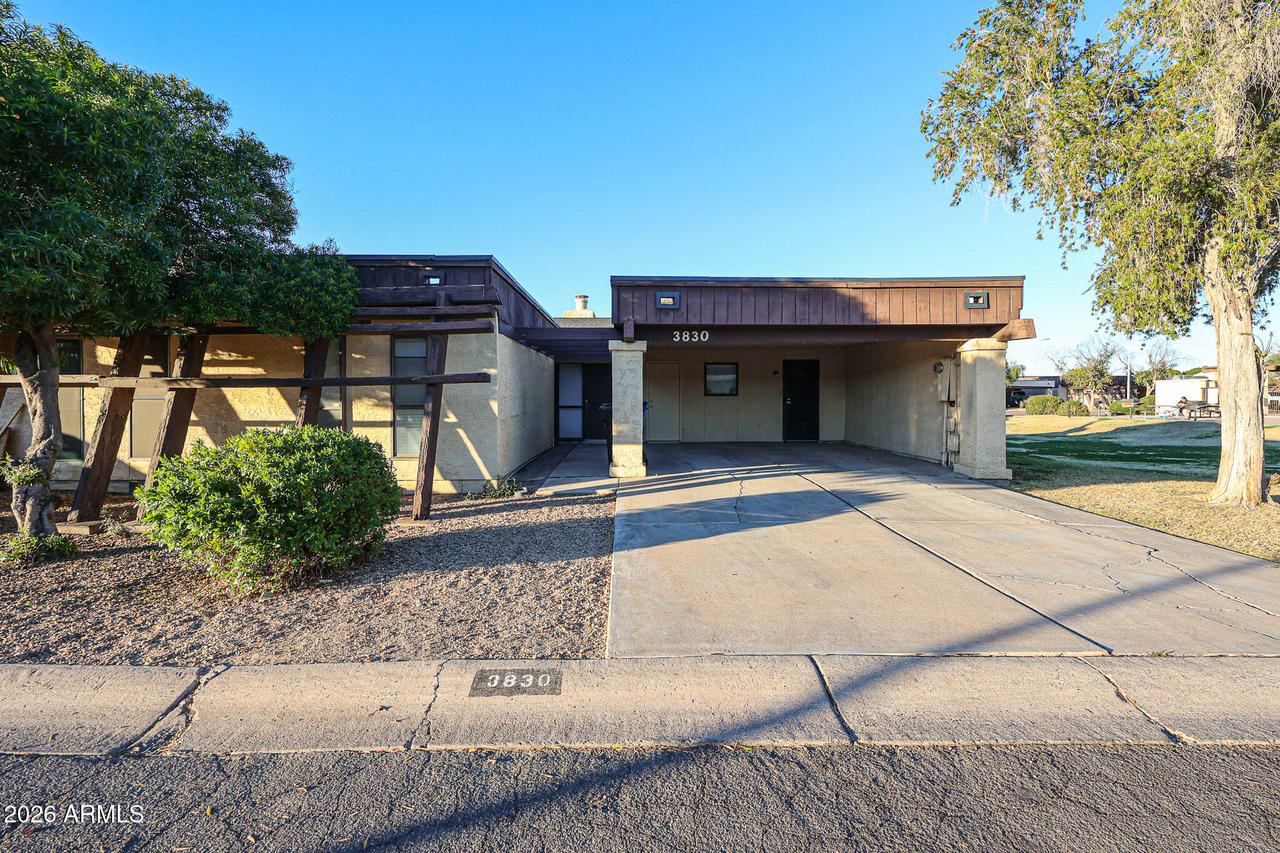 3830 W Crittenden Ln., Phoenix, AZ 85019