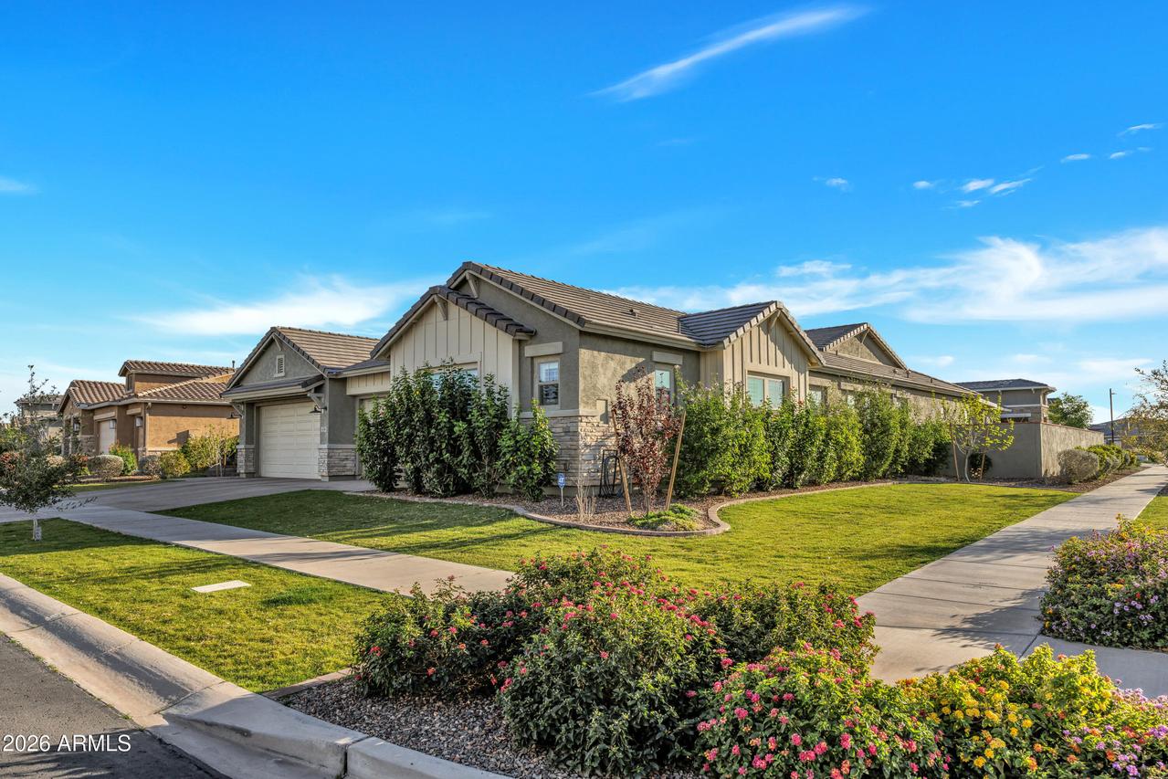 4740 S Venus, Mesa, AZ 85212