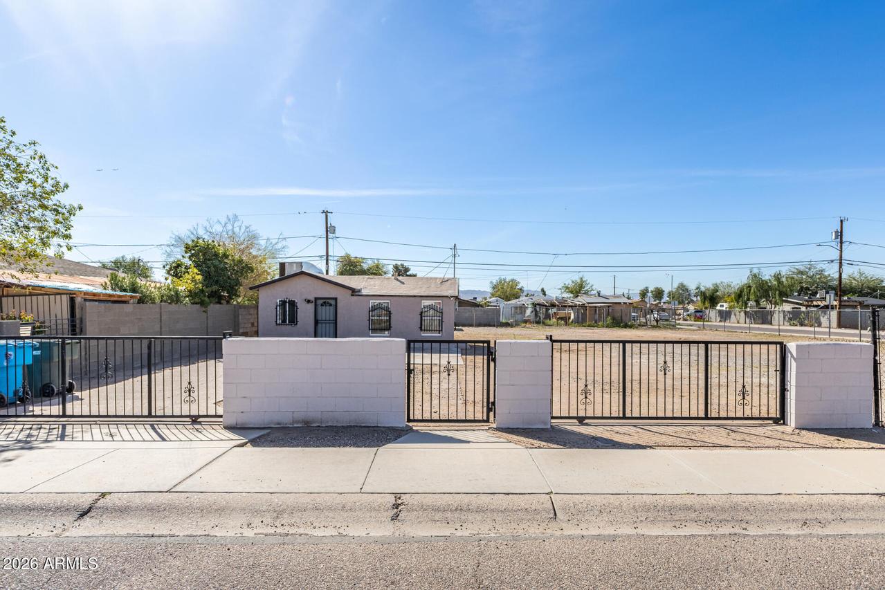 1941 W Sherman St., Phoenix, AZ 85009