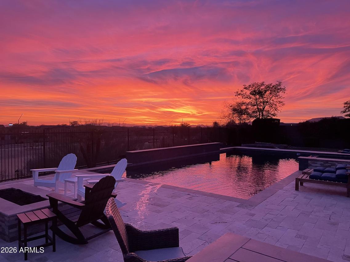 3719 W Lanham Dr., New River, AZ 85087