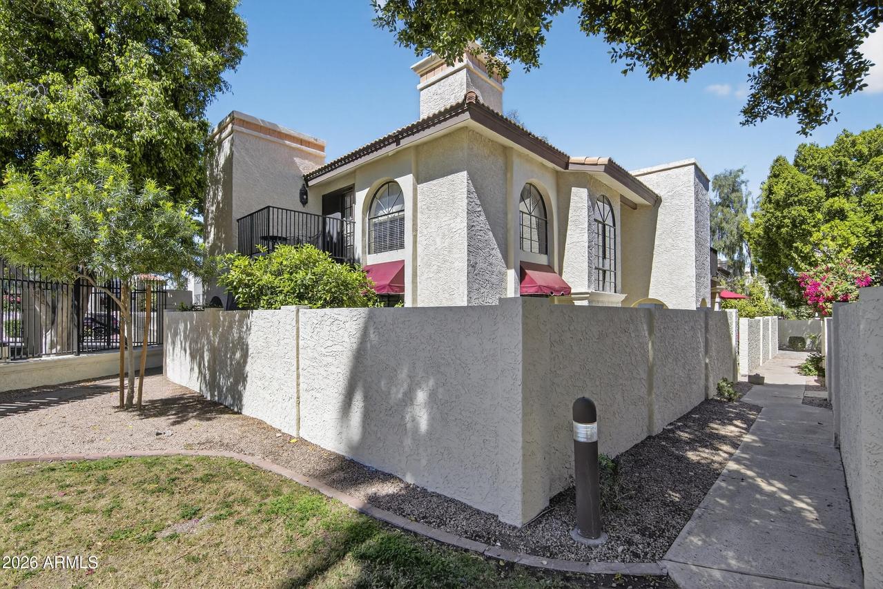 5019 E Siesta Dr. #1, Phoenix, AZ 85044