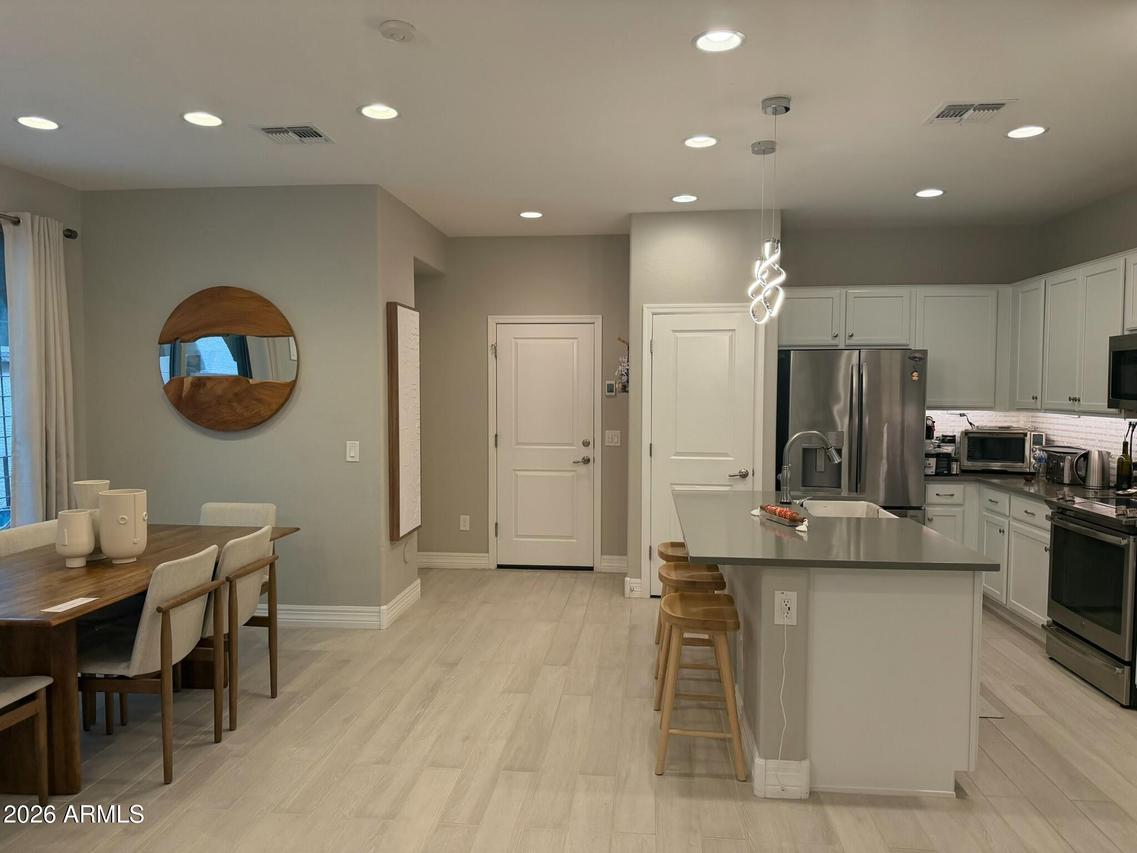 8245 E Impala Ave., Mesa, AZ 85209