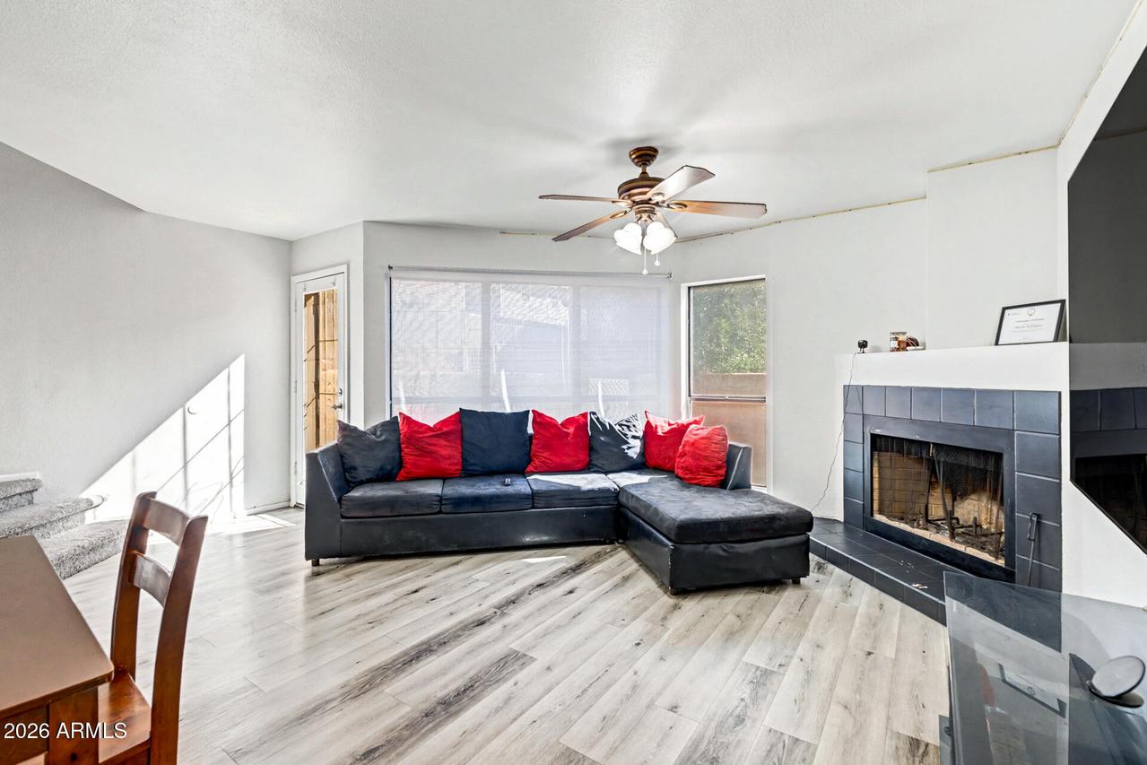 3228 W Glendale Ave. #170, Phoenix, AZ 85051