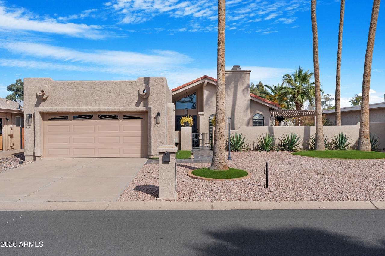 25821 S Hollygreen Dr., Sun Lakes, AZ 85248