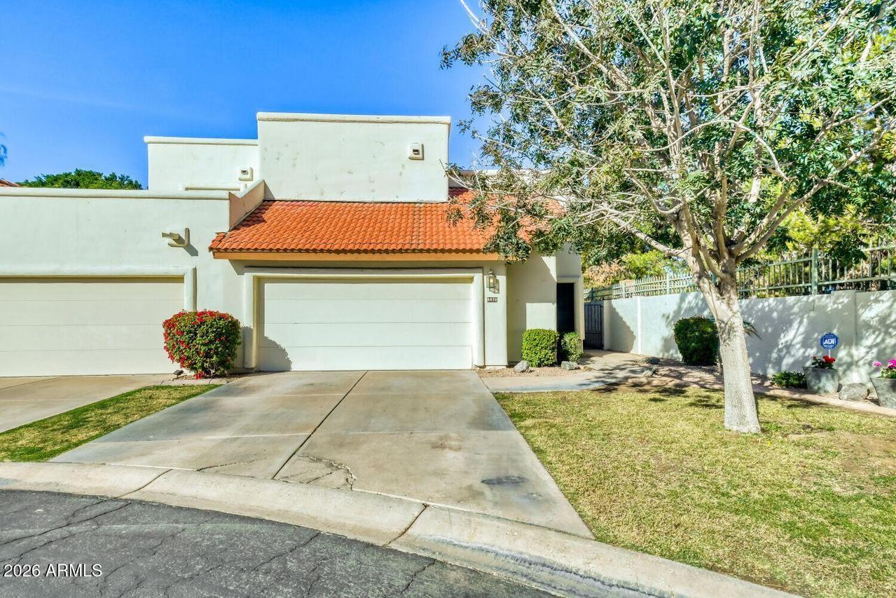 8870 S Heather Dr., Tempe, AZ 85284