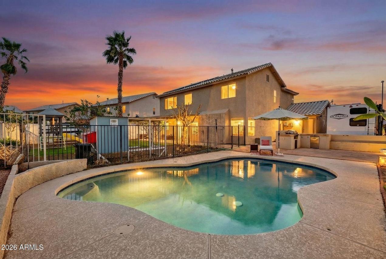 10824 W Lone Cactus Dr., Sun City, AZ 85373