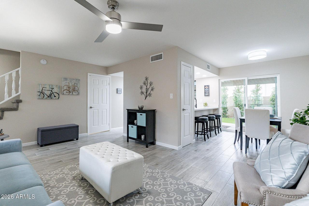 1438 W La Jolla Dr., Tempe, AZ 85282