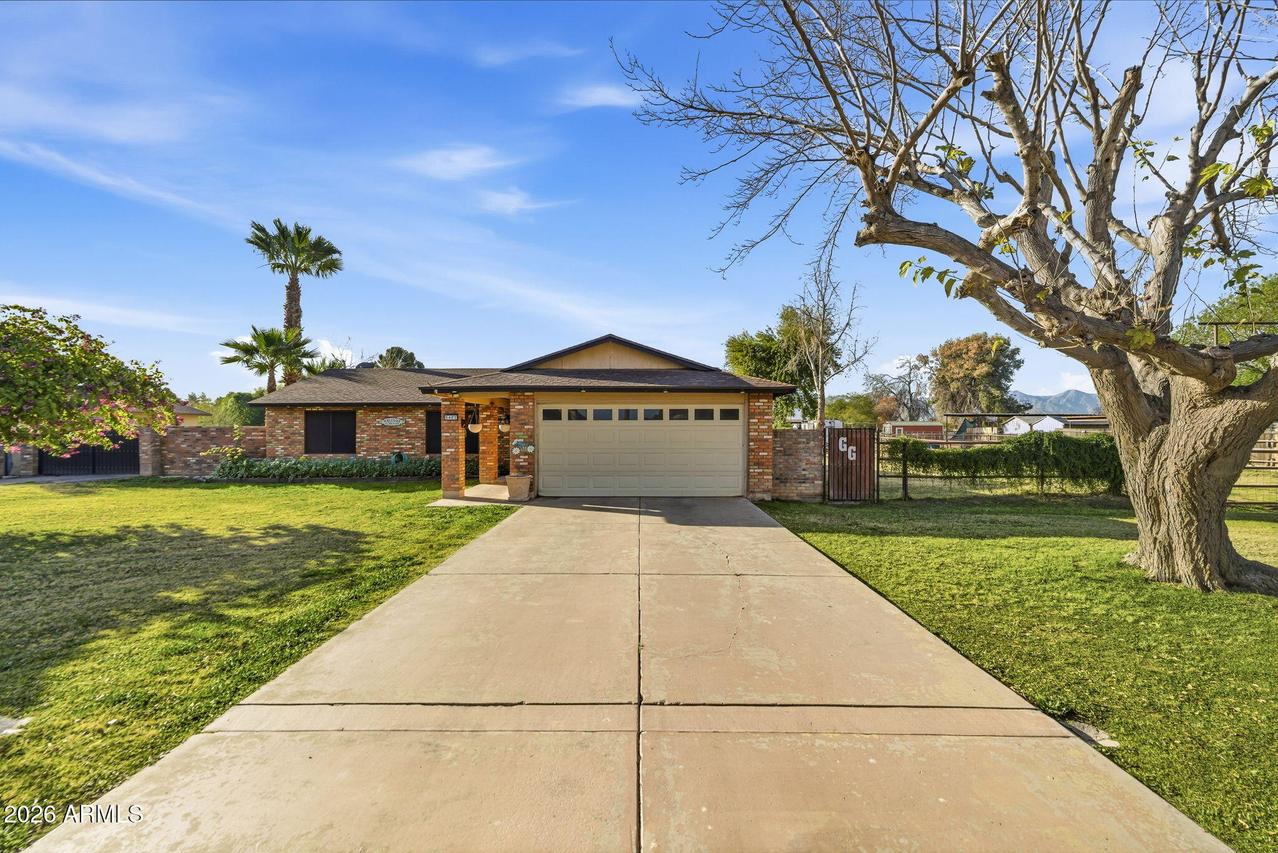 5427 W Piedmont Rd., Laveen, AZ 85339