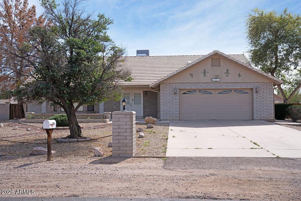 8837 E Sunland Ave., Mesa, AZ 85208